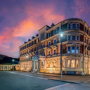 The Queen At Hotel, Bw Premier Collection Hotel